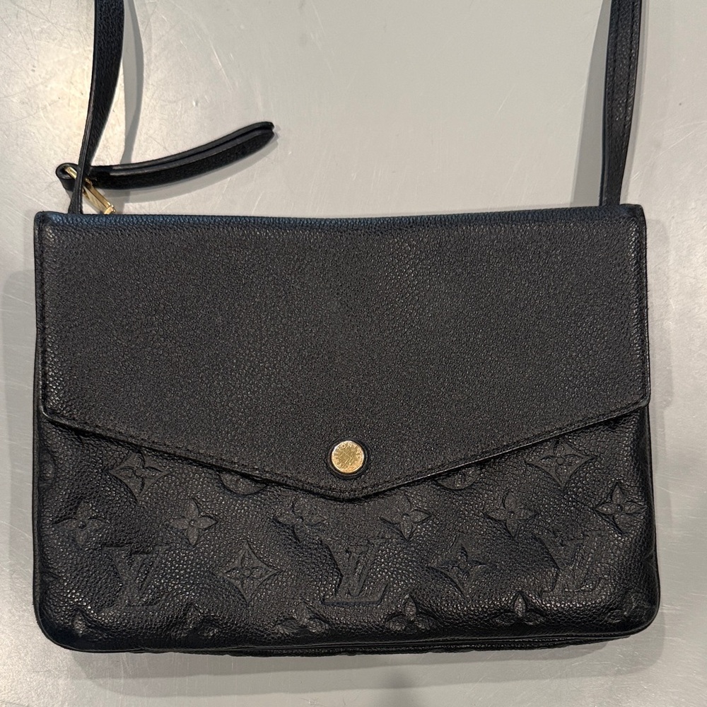 Elegant Black Designer Shoulder Bag